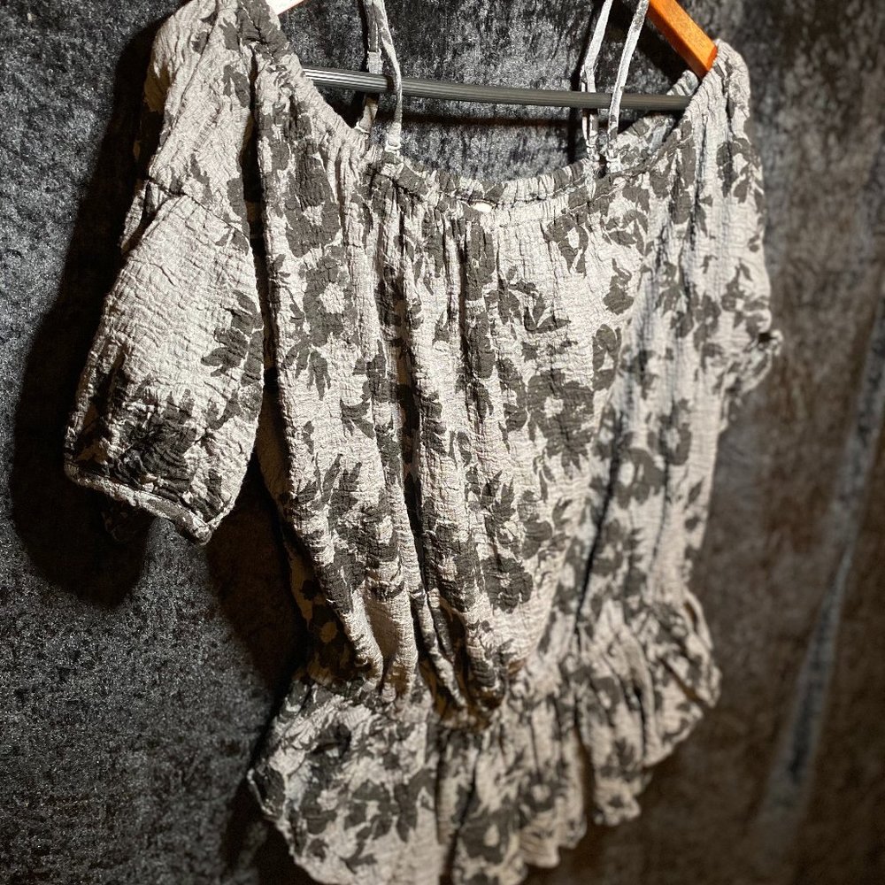 New Free People Grey Floral Blouse (size L)
